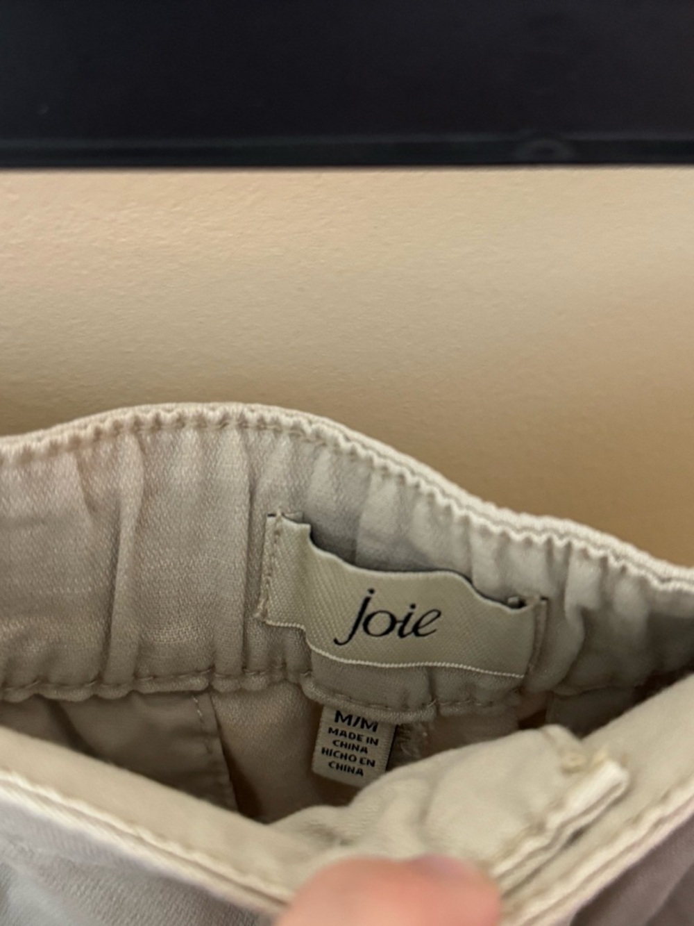 Joie Light Taupe Pleated High-Rise Women's Shorts - Picture 2 of 2